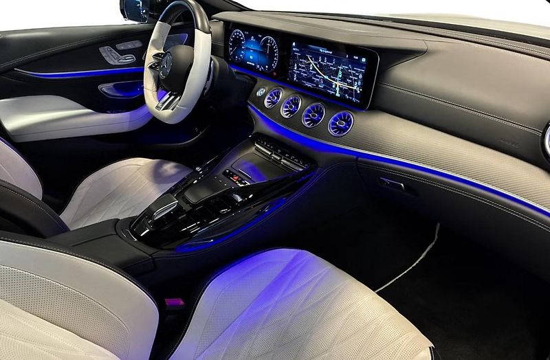 Mercedes-Benz AMG GT 4 63 SE Performance 360k HuD - fotka 11 z 24
