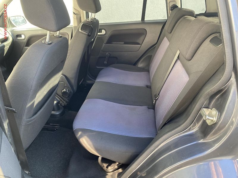 Ford Fusion (2007) 1.4i, 2.maj,ČR, AC, TZ - fotka 10 z 15