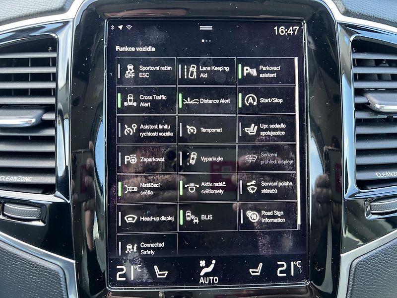 Volvo XC90 2.0 D5 DRIVE-E 4x4 PŮVOD ČR - fotka 24 z 56