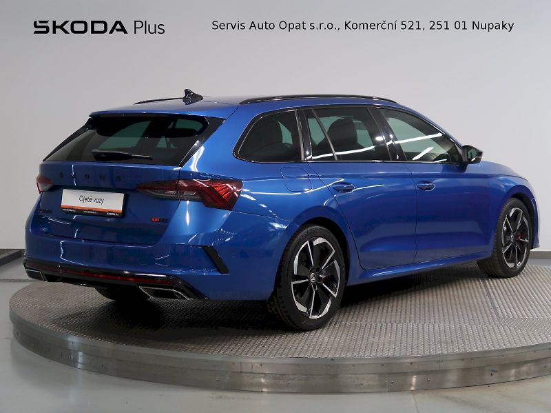 Škoda Octavia (2020) RS 180KW DSG CANTON TAŽNÉ - fotka 2 z 31