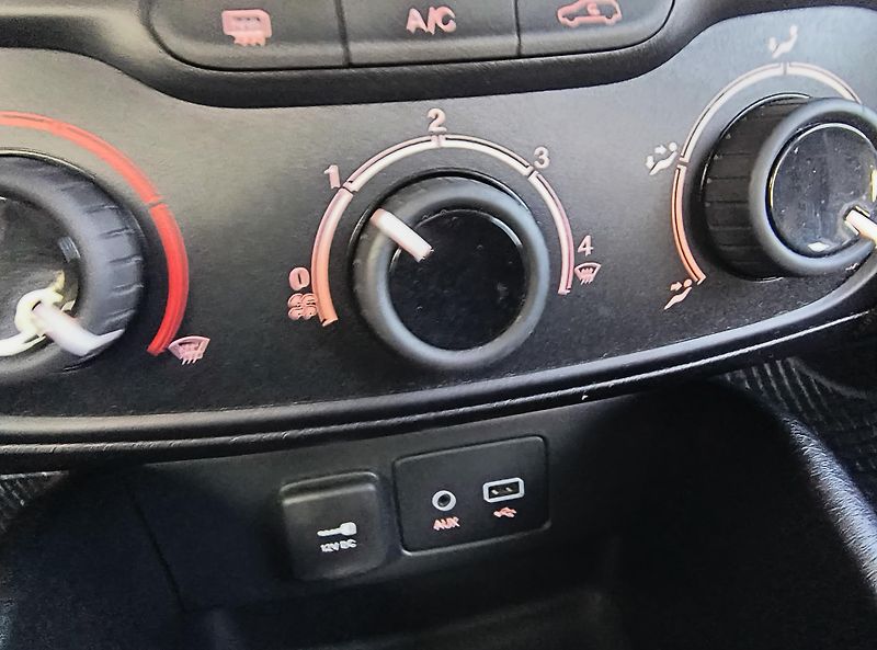 Fiat Tipo (2018) II 1.4 EASY/AC/TEMPOMAT/PDC/PC - fotka 41 z 49