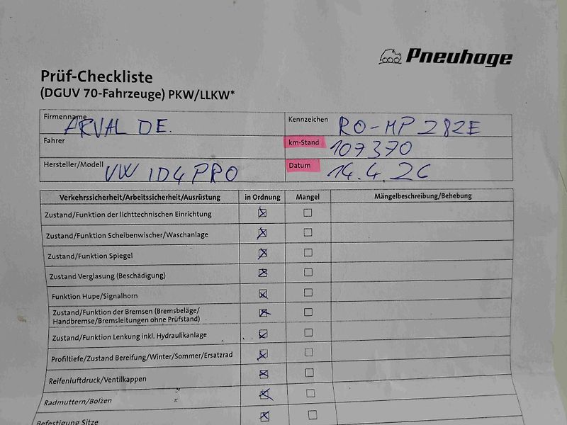 Volkswagen ID.4 PRO PERFORMANCE  77kWh SOH-97% - fotka 20 z 22