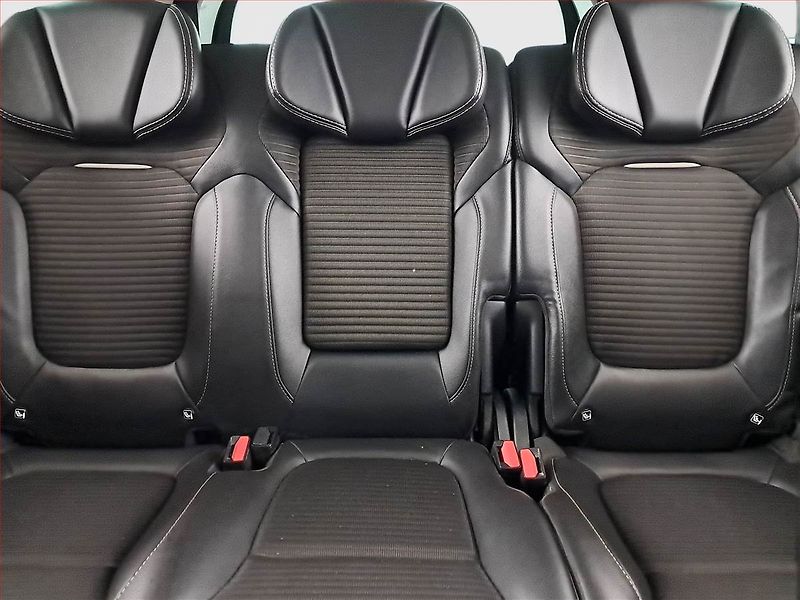 Renault Scénic (2018) 1.6 dCi, 7 míst, Serv.kniha - fotka 10 z 20