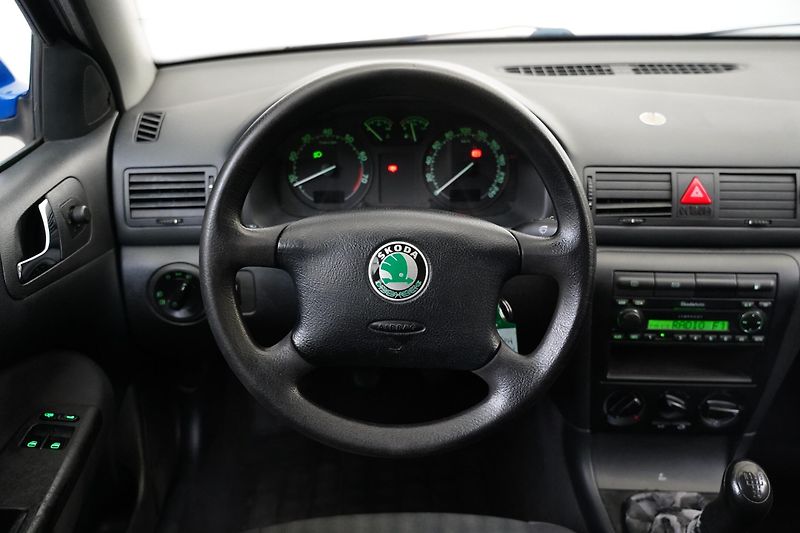 Škoda Octavia - fotka 15 z 20