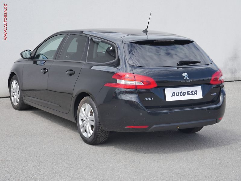 Peugeot 308 (2016) 1.6HDI, navi, autoAC - fotka 5 z 18