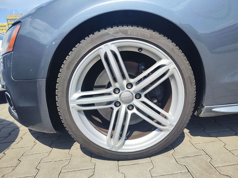 Audi S5 3.0 TFSI/245kW V6 Cabrio 4x4 - fotka 35 z 35