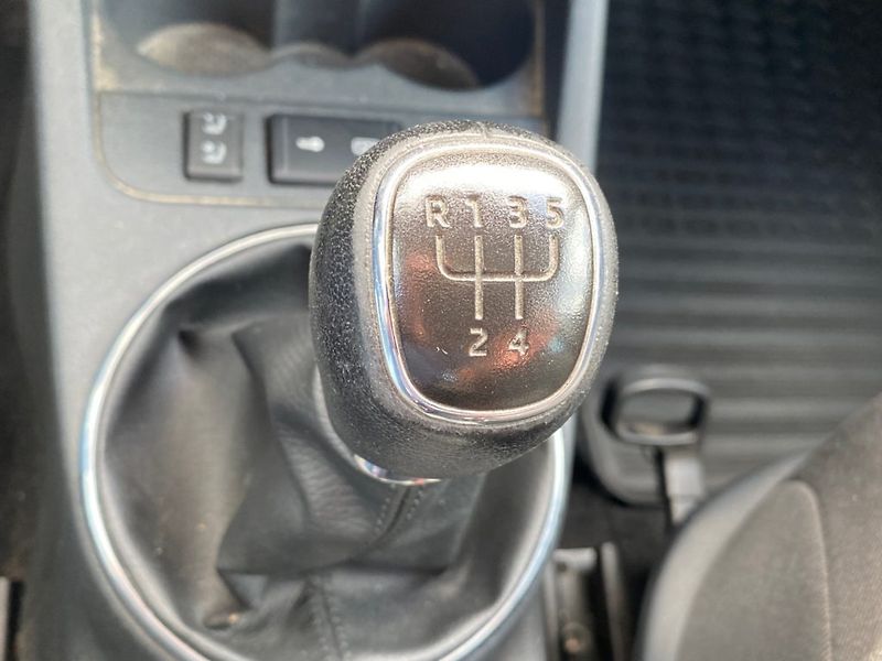 Škoda Roomster (2013) 1,2 TSI (63kW) Man - fotka 22 z 25