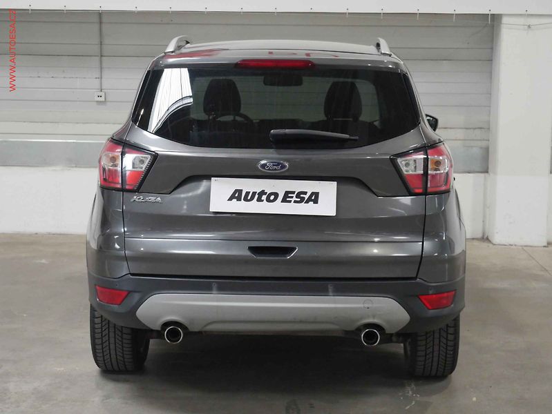 Ford Kuga (2017) 1.5TDCi, ČR, Navi, park.čidla - fotka 5 z 21