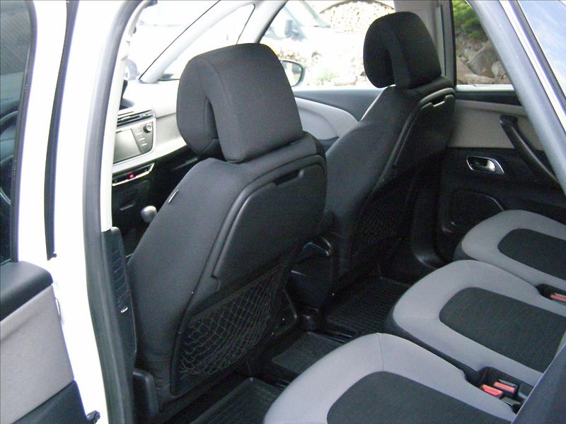 Citroën C4 Picasso 1,6   1 Majitel po STK 2x AL k - fotka 19 z 48