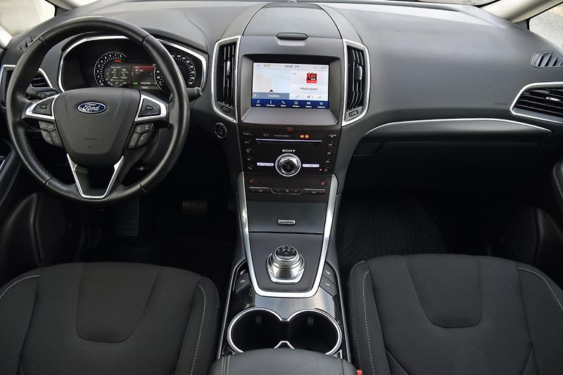Ford S-MAX 2.5 HEV TITANIUM,ZÁRUKA,ČR,DPH - fotka 39 z 50