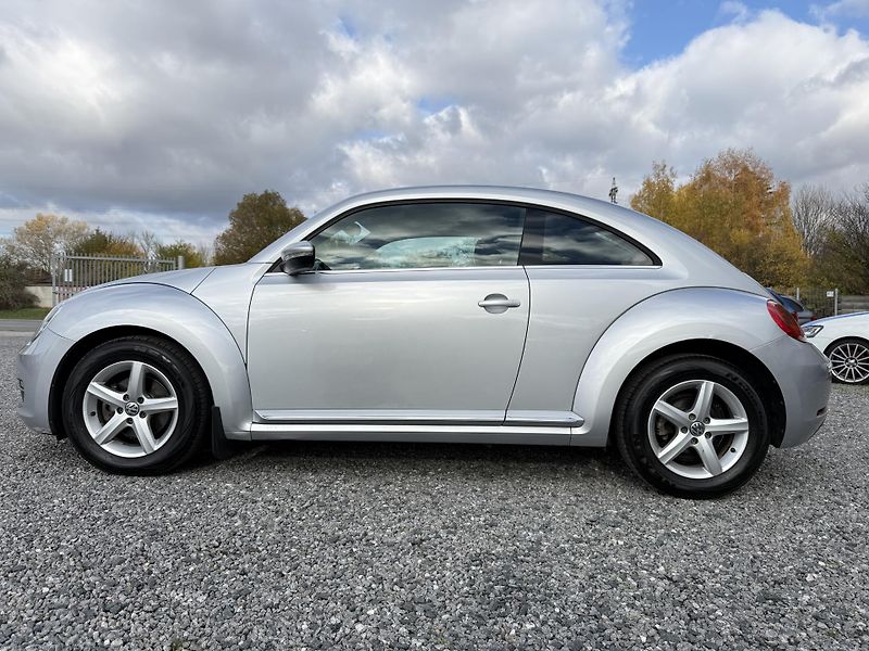 Volkswagen Beetle 1.2TSi 77kW ČR - fotka 8 z 19