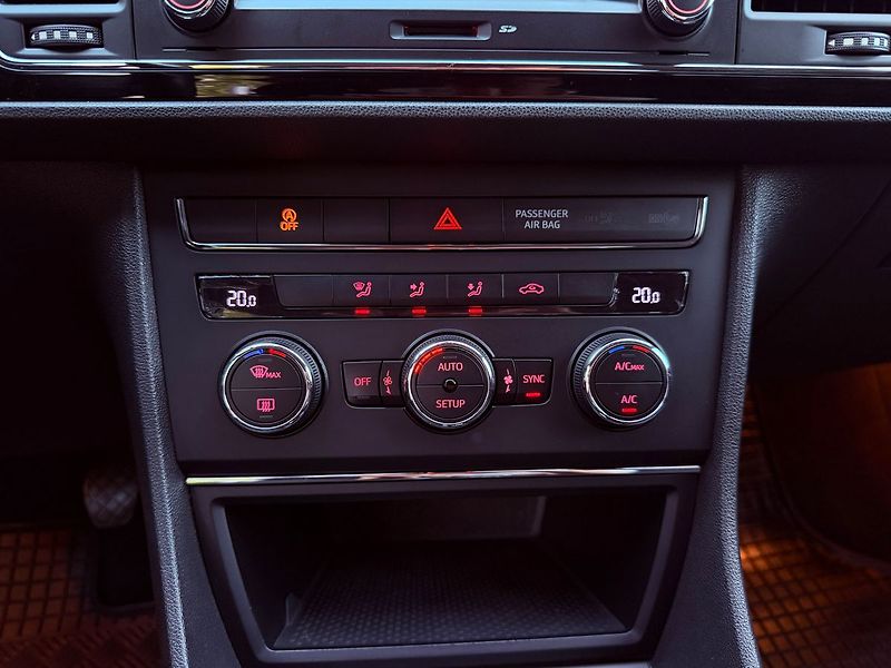 Seat Leon 1.2 TSi Style, ČR - fotka 19 z 25