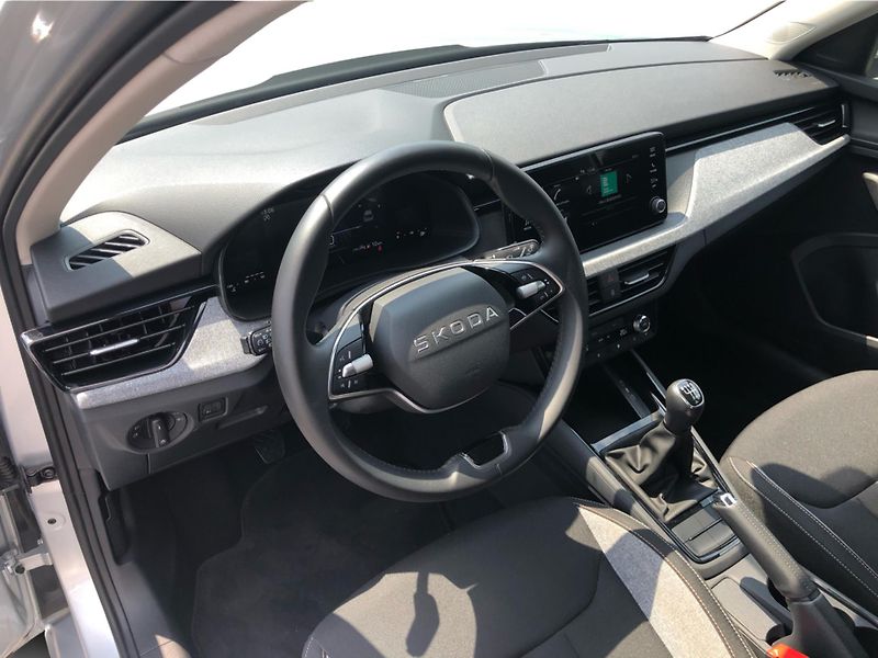 Škoda Kamiq 1.0 TSi SELECTION - fotka 5 z 27