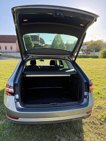 Škoda Superb (2017) - fotka 5 z 10