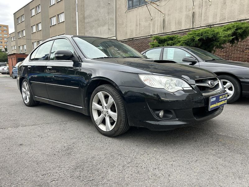 Subaru Legacy 2.0 D Active AWD - fotka 1 z 4