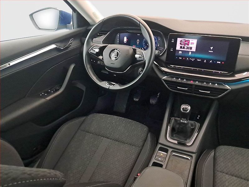 Škoda Octavia (2022) 2.0 TDI - fotka 7 z 17