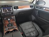 Volkswagen Touareg (2010) 3.0 TDI, 4X4, Automat, Navi - náhled 8