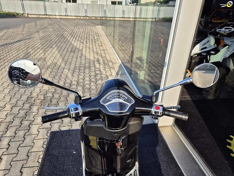 Vespa Primavera 125 3V ABS (2026) E5+ - fotka 74 z 74