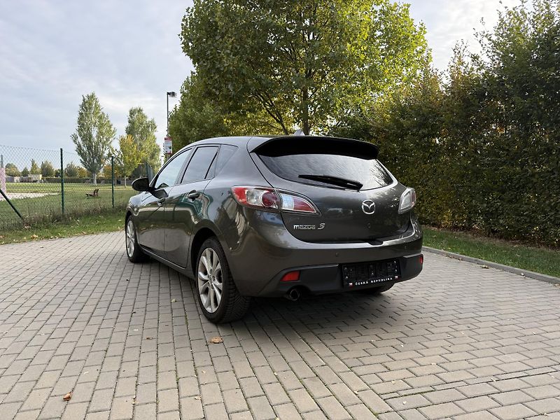 Mazda 3 2.0 Exclusive-Line - fotka 8 z 33