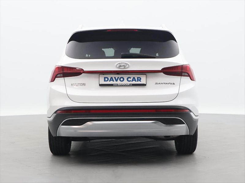 Hyundai Santa Fe 2,2 CRDi 142kW Style DCT CZ DP - fotka 6 z 41