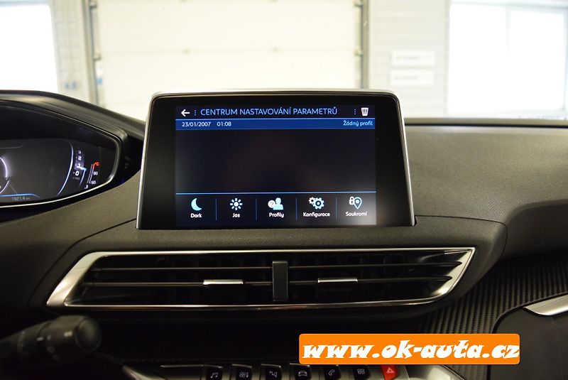 Peugeot 3008 1.5 BHDI AUTOMAT ACTIVE PACK - fotka 43 z 59