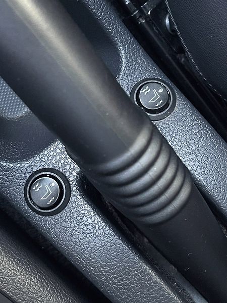 Dacia Logan (2017) MCV Arctica 0,9TCe 90k LPG - fotka 15 z 20