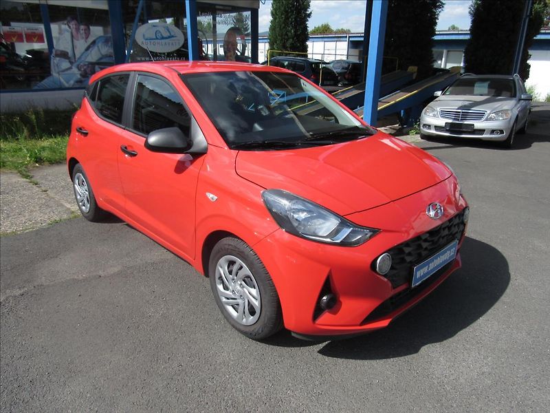 Hyundai i10 1,0 MPi 49kW - fotka 3 z 28