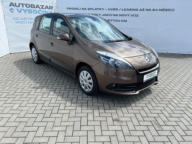 Renault Scénic (2012) 1.6i 16V 81kW Klima! Tažné! - fotka 3 z 28