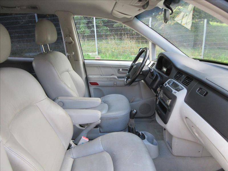 Hyundai Trajet 2,0 CRDi 6míst, Tažné, Digikli - fotka 13 z 25