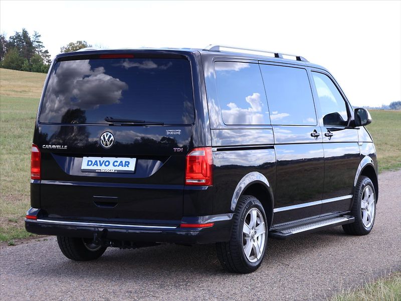 Volkswagen Caravelle 2,0 TDI 150kW DSG 8Míst Comfor - fotka 7 z 26