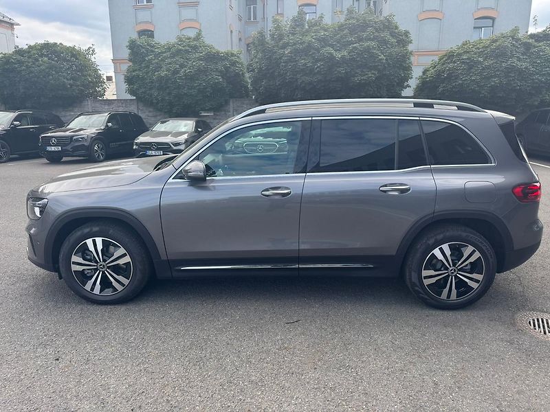 Mercedes-Benz GLB (2025) 200 d 4MATIC - fotka 4 z 29