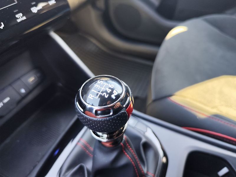 Hyundai Tucson 1.6 T-GDi/110kW N-Line - fotka 25 z 36