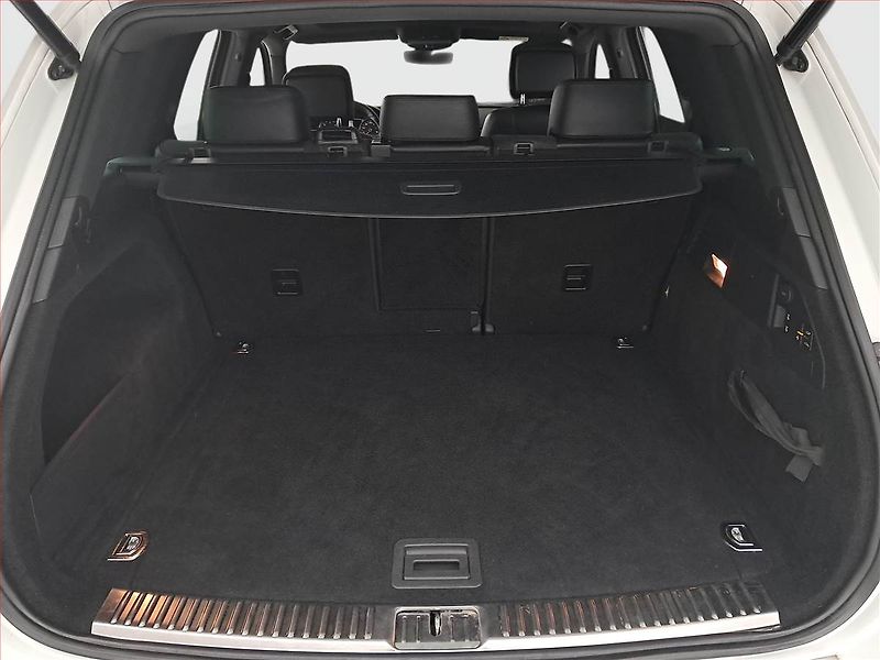 Volkswagen Touareg (2017) R-Line 3.0 TDI - fotka 14 z 23