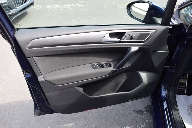 Volkswagen Golf Sportsvan (2017) 1.4TSI 92kw CLBMT ALLSTAR TAŽN - fotka 17 z 43