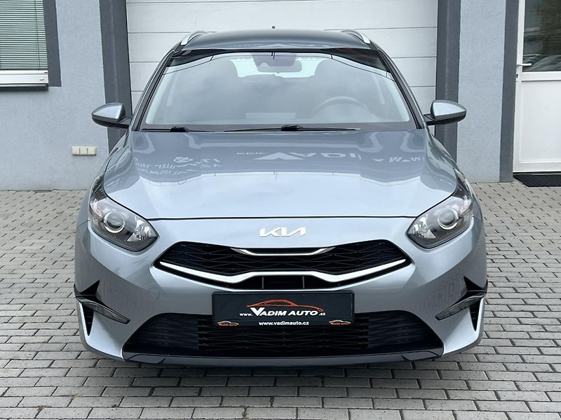 Kia Ceed (2022) 1.5T-GDI 118kW TAŽNÉ  ČR NOVÉ - fotka 5 z 22