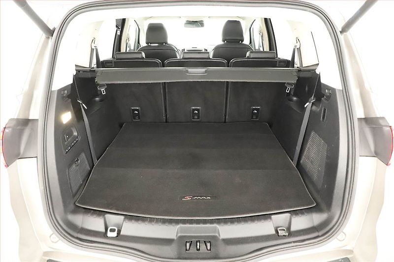 Ford S-MAX (2016) 2.0 TDCi, 4X4, Automat - fotka 19 z 20