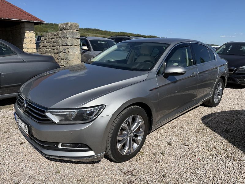 Volkswagen Passat (2017) 2.0 tdi 110kw Top!!! - fotka 14 z 40