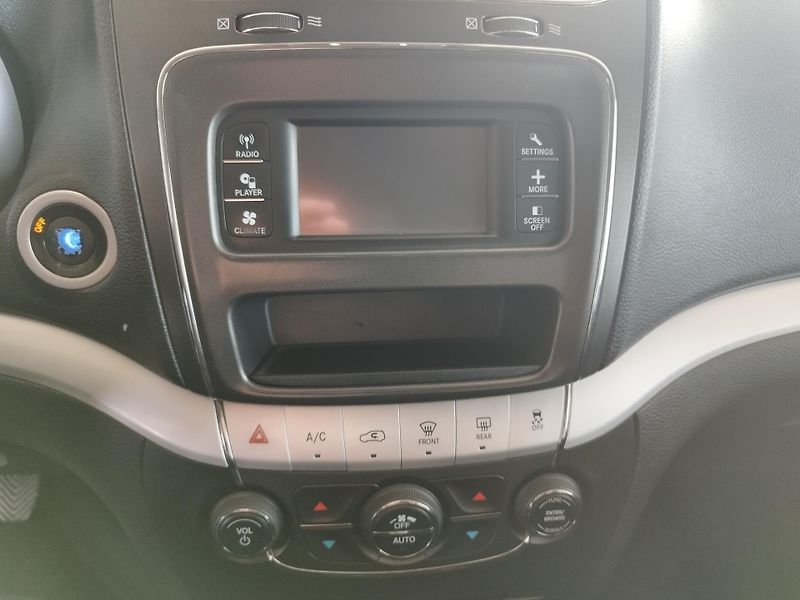 Fiat Freemont (2011) 2,0JTD,103KW,7MÍST,ALU,TAŽNÝ - fotka 27 z 32
