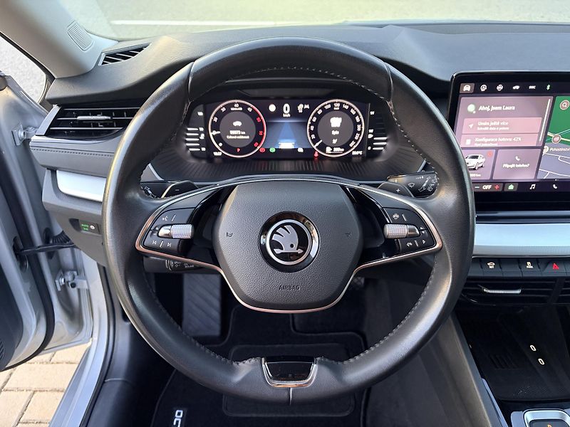Škoda Octavia 2.0TDI 110KW DSG LED VIRTUAL - fotka 16 z 53