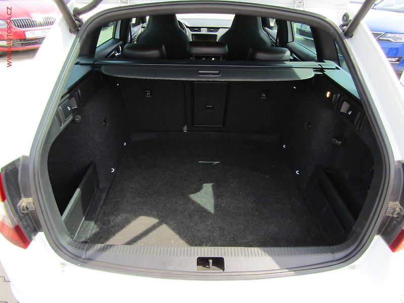 Škoda Octavia (2019) 2.0TDi, 2.maj,ČR, DSG, navi - fotka 7 z 21