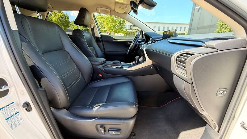 Lexus NX 300h 300H 2,5 HEV PRESTIEGE SAFETY - fotka 10 z 25