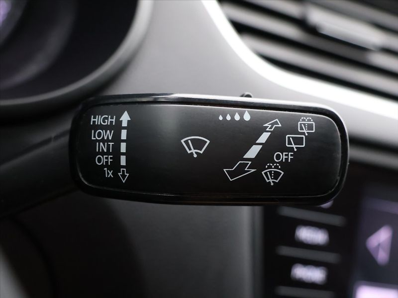 Škoda Octavia 1,6 TDI 85kW DSG CZ Style DPH - fotka 20 z 37