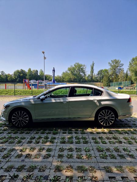 Volkswagen Passat (2016) B8 2.0TDi Highline 140kW - fotka 3 z 19