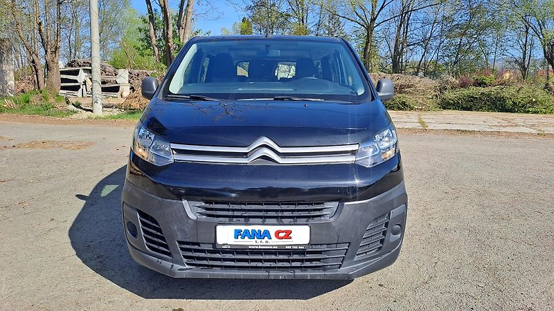 Citroën Jumpy XL 1.5 BlueHDi 120 S&S 9 míst - fotka 2 z 26