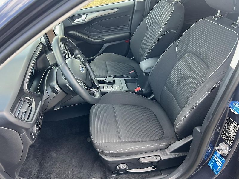 Ford Focus (2020) 2.0d ACC LED kamera taž. vyhř. - fotka 15 z 19