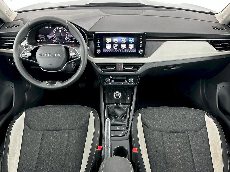 Škoda Kamiq (2025) 1.0TSI 85kW Top Selection - fotka 5 z 31