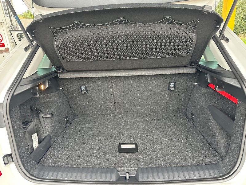 Škoda Kamiq (2020) 1.0TSi VIRTUAL,NAVI, - fotka 19 z 19