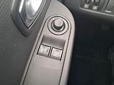 Renault Clio (2015) 1.2 16V, Tempomat - náhled 17