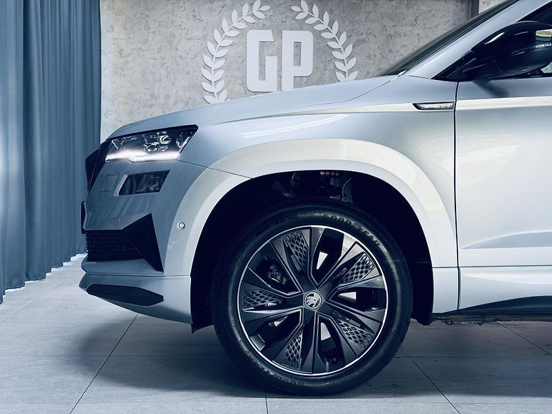 Škoda Karoq (2025) 1.5TSI*SPORT*360*5.LET.ZÁR - fotka 13 z 42