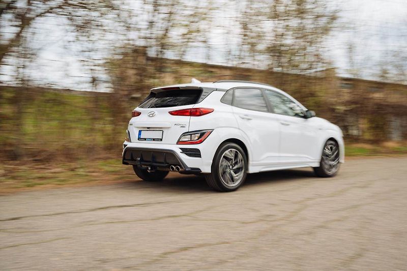 Hyundai Kona (2023) N-Line 1.6 T-GDI - fotka 31 z 31